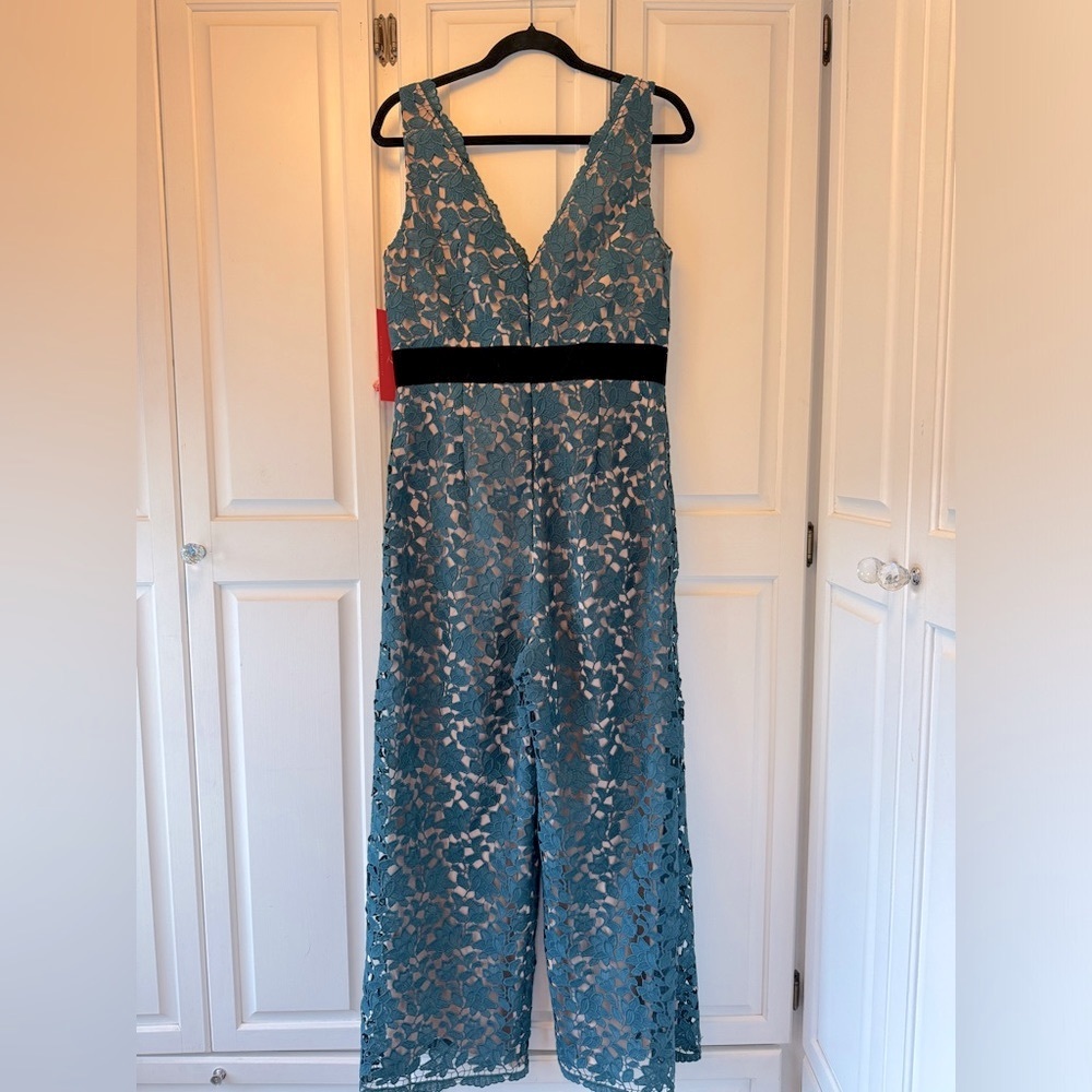 Teal Lace Wide-Leg Jumpsuit with Black Waist - Picture 4 of 11